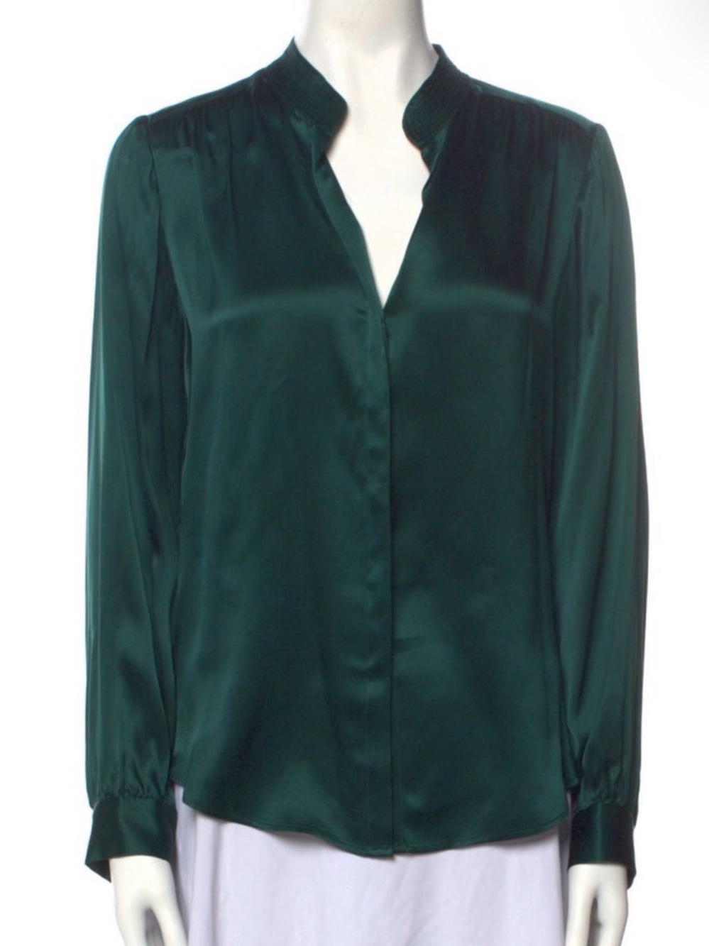L'AGENCE Silk Deep Emerald Split V-Neck Blouse.Beautiful!jmm